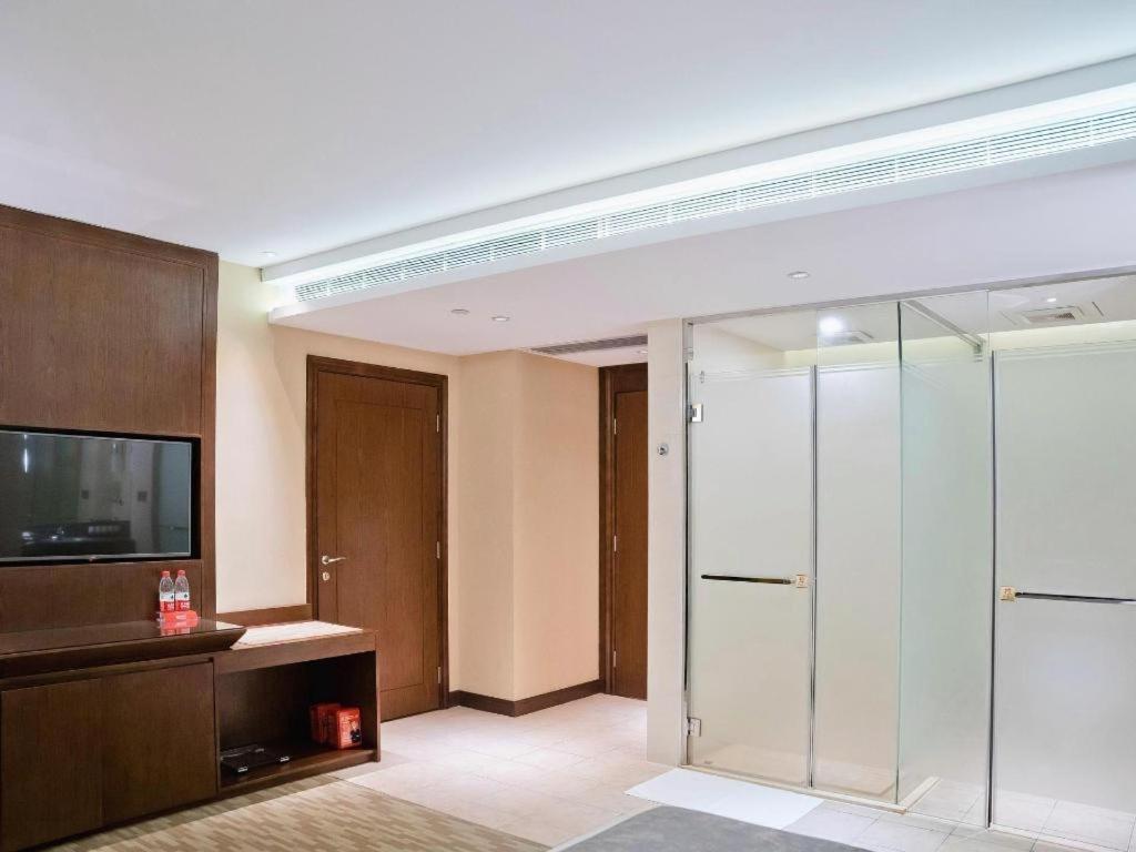 New Regent Hotel Хойчжоу Экстерьер фото