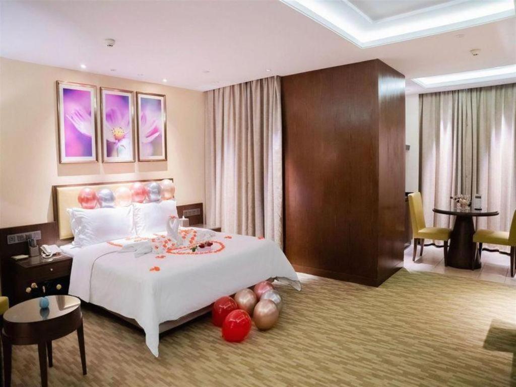 New Regent Hotel Хойчжоу Экстерьер фото
